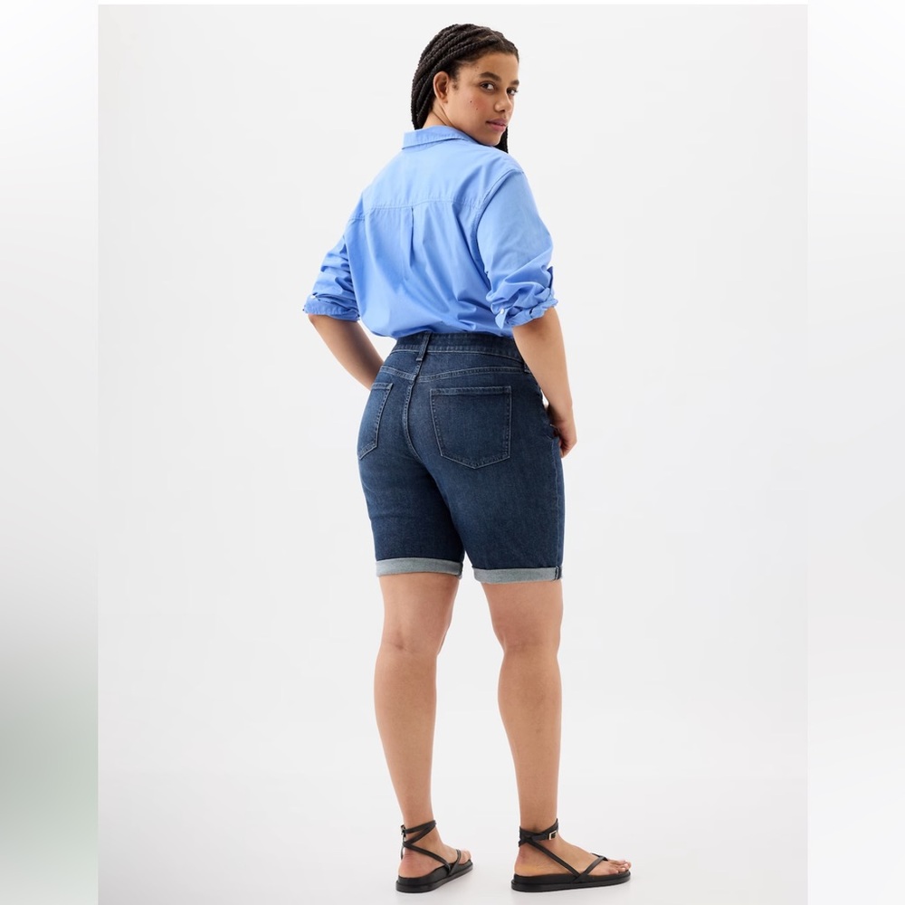GAP Denim 9” Bermuda Shorts - Picture 2 of 4